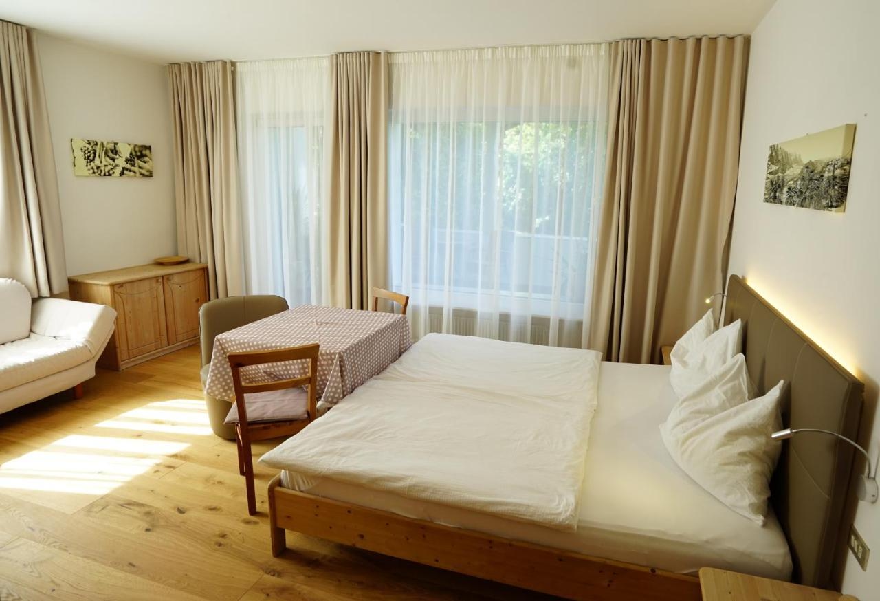 Burgunderhof Villa Montagna Eksteriør billede