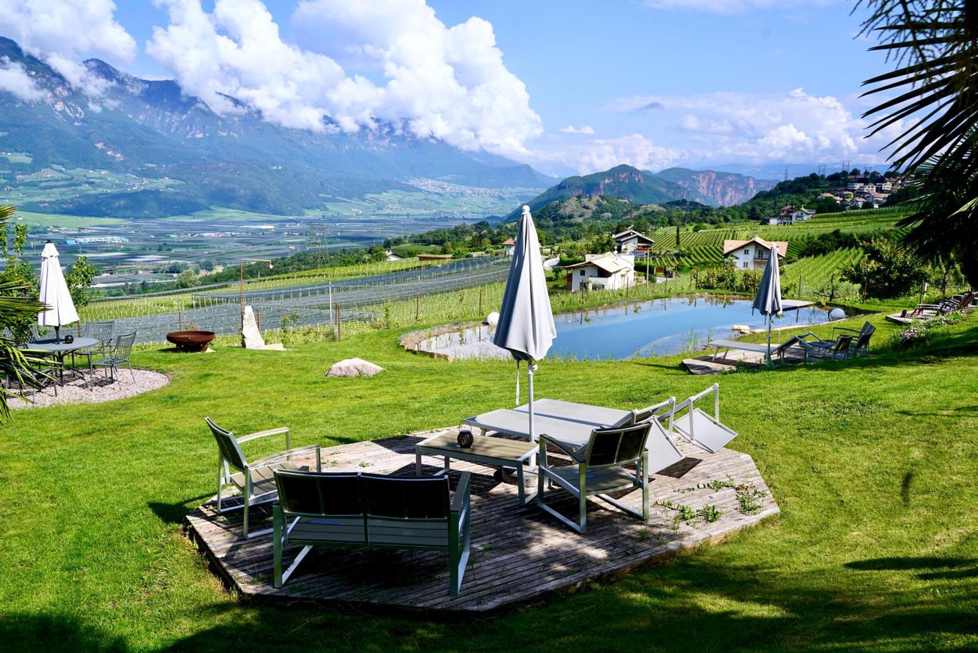 Burgunderhof Villa Montagna Eksteriør billede
