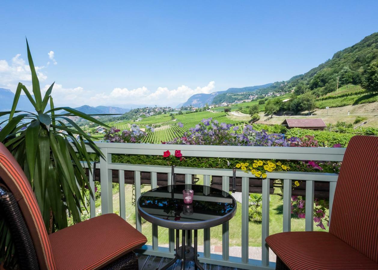 Burgunderhof Villa Montagna Eksteriør billede