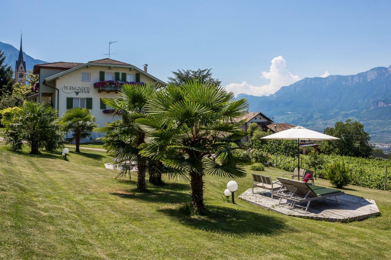 Burgunderhof Villa Montagna Eksteriør billede